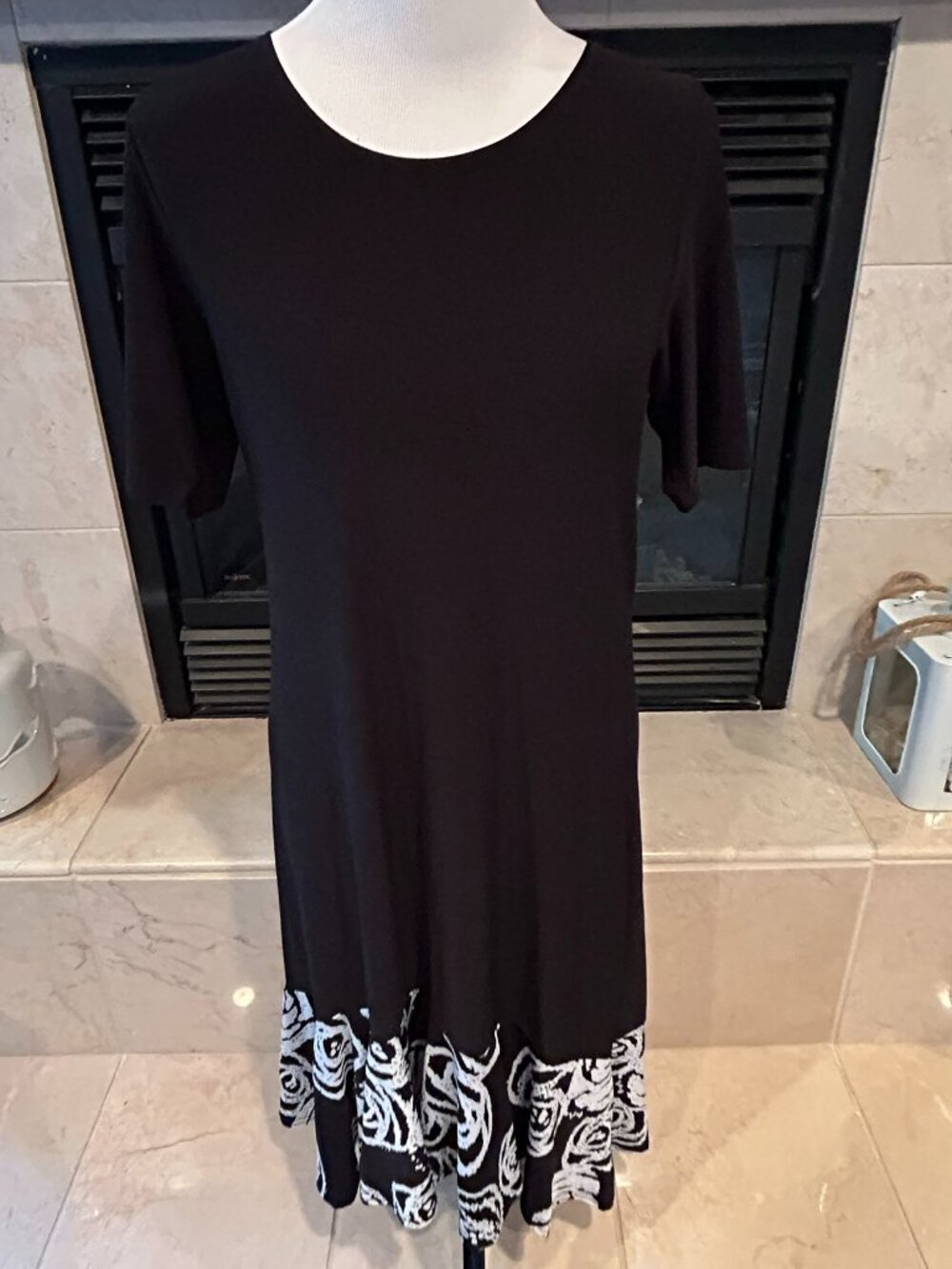 Jostar Black and White Abstract Floral Dress
